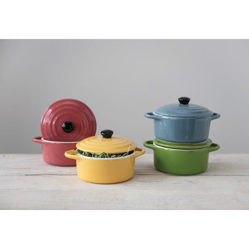 Creative Co-Op Stoneware Mini Baker w/ Lid (DF4950A)