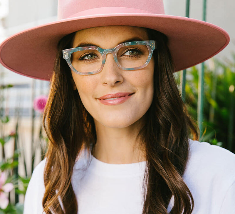 Peepers Readers - Prism - Blue/Pink (with Blue Light Focus™ Eyewear Lenses)