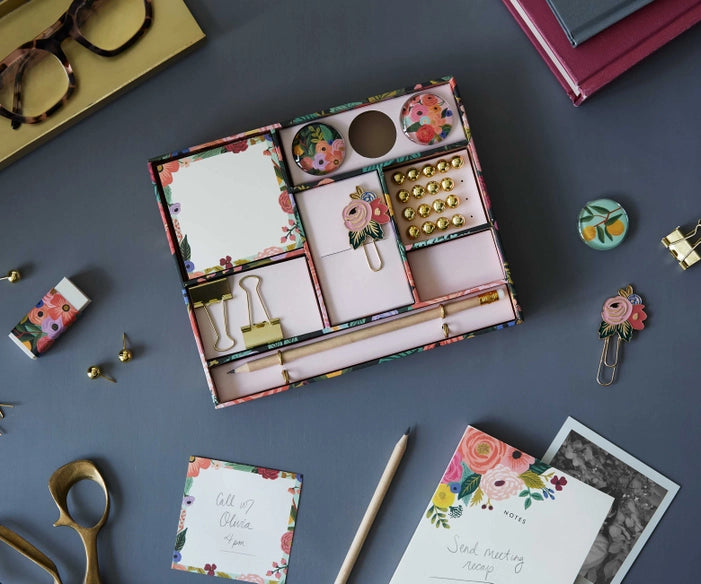 RIFLE PAPER CO. Tackle Box - Garden Party