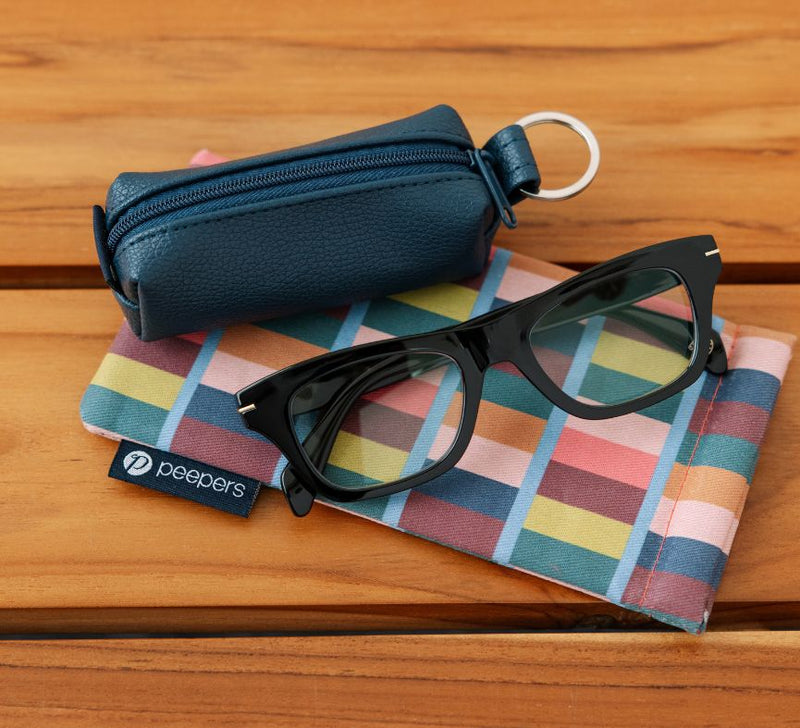 Peepers Readers - Key Ring Eyewear Cleaning Kit