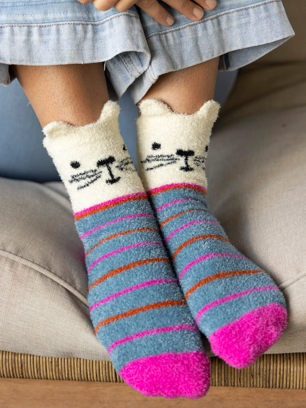 Natural Life Cozy Socks - White Cat