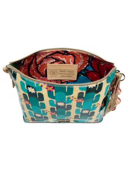 Consuela Downtown Crossbody, Dezi
