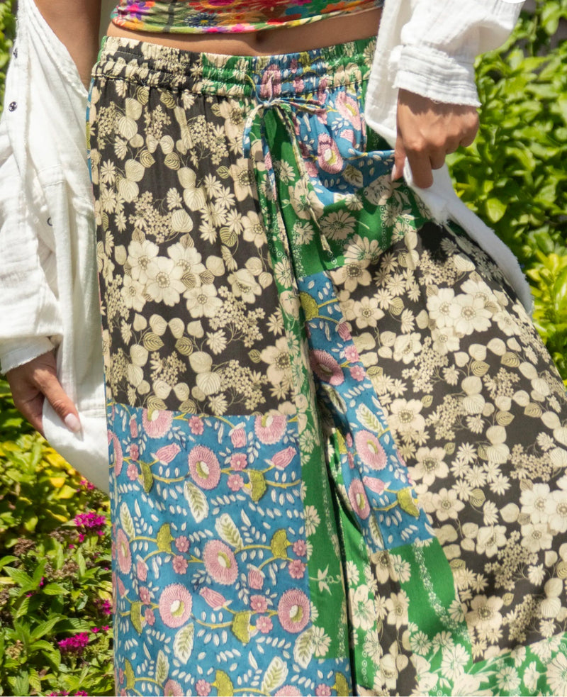 Natural Life Go With The Flow Wide Leg Pant - Green Black Blue Mixed Floral