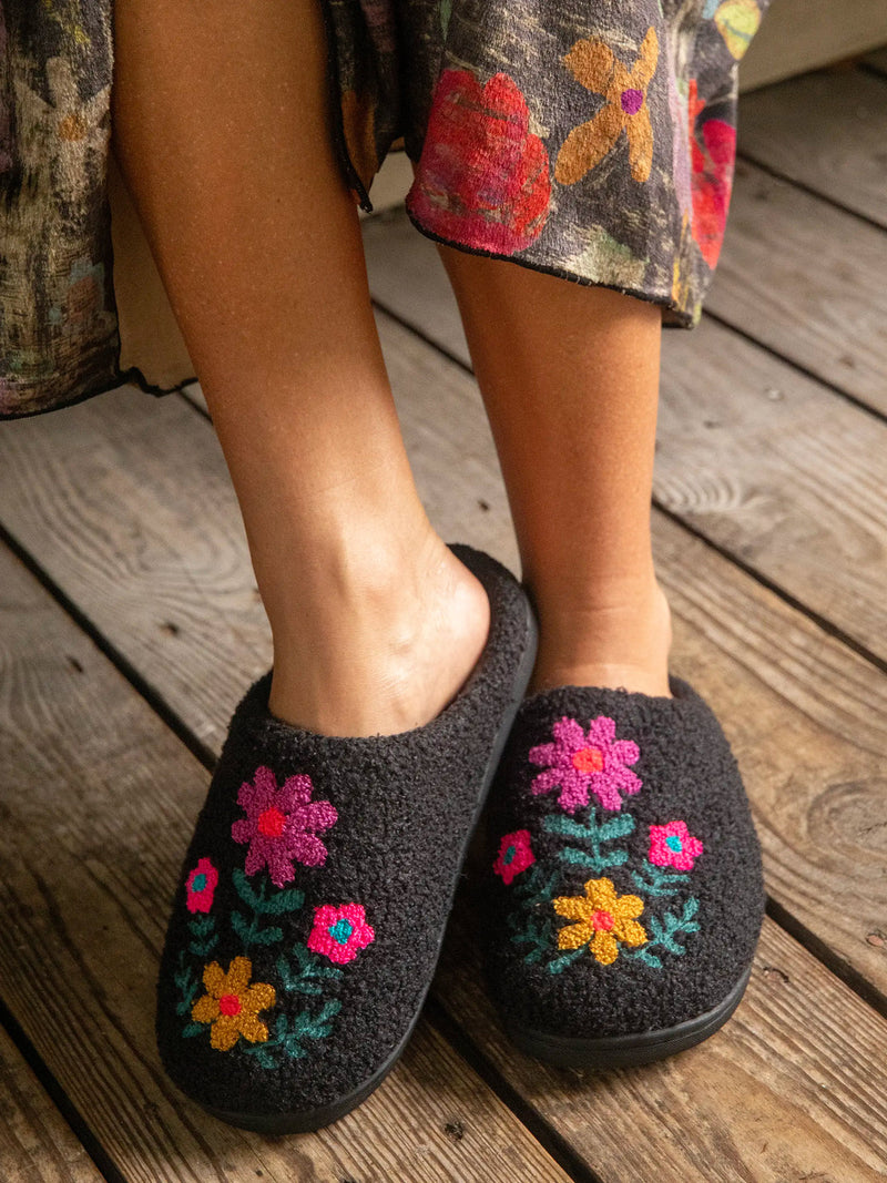 Natural Life Icon Sherpa Slippers - Charcoal Pink Folk Flower