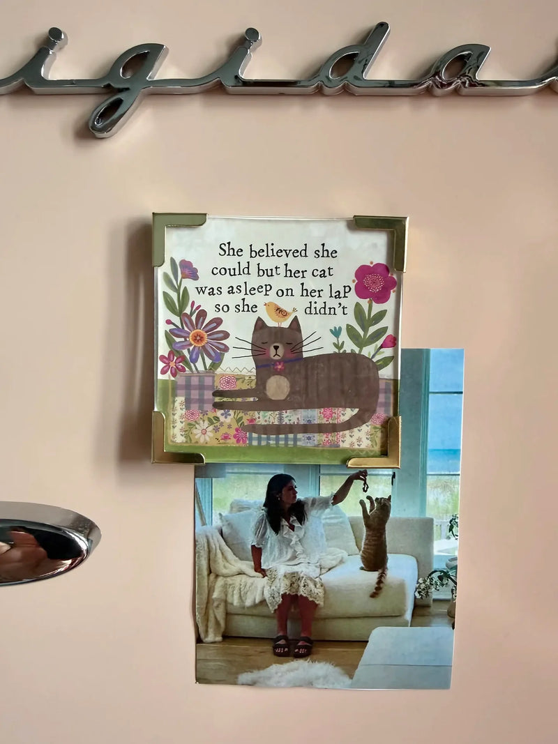 Natural Life Corner Magnet -  Cat