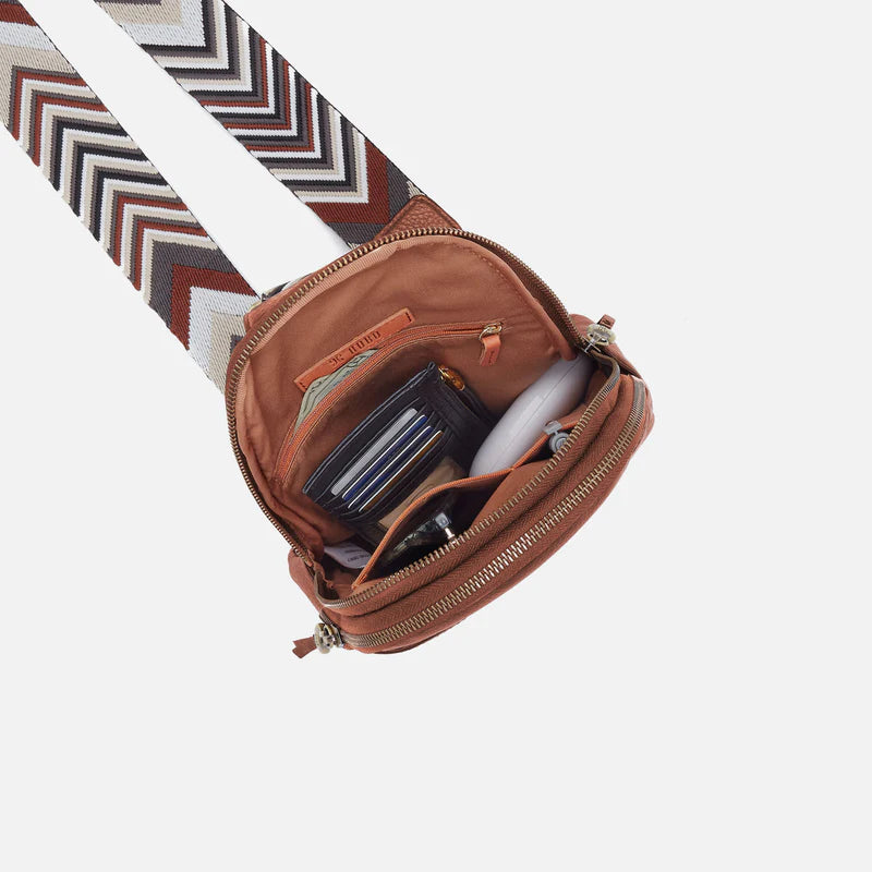 HOBO Cass Sling Bag - Bridle Brown