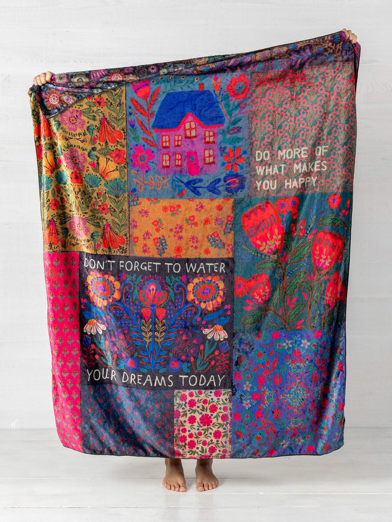 Natural Life Reversible Cozy Throw Blanket - Cottage