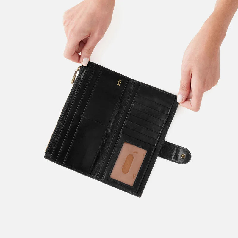 HOBO Dunn Continental Wallet - Grenadine