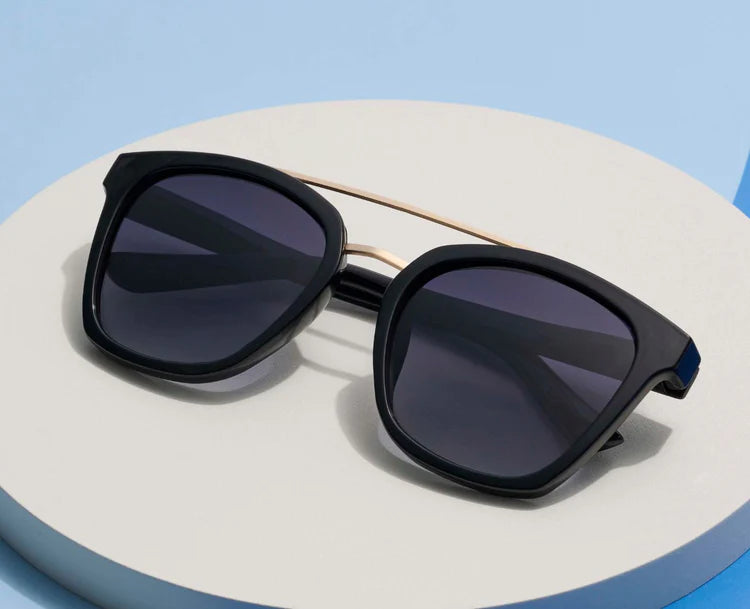 Peepers Polarized Sunglasses - Palm Beach