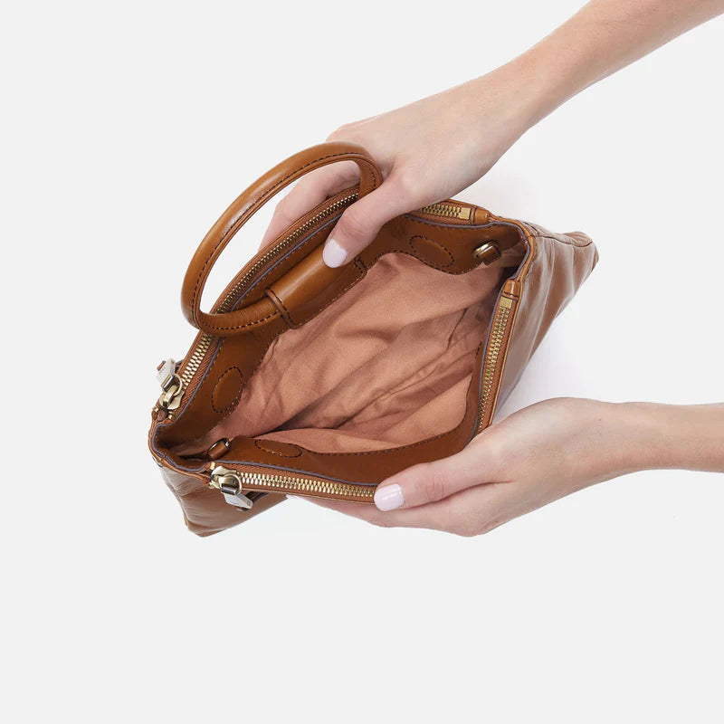 HOBO Sable Crossbody - Polished Leather | Truffle