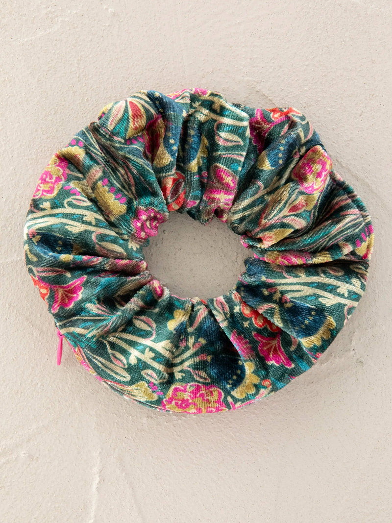 Natural Life® Hideaway Scrunchie - Green Lined Floral