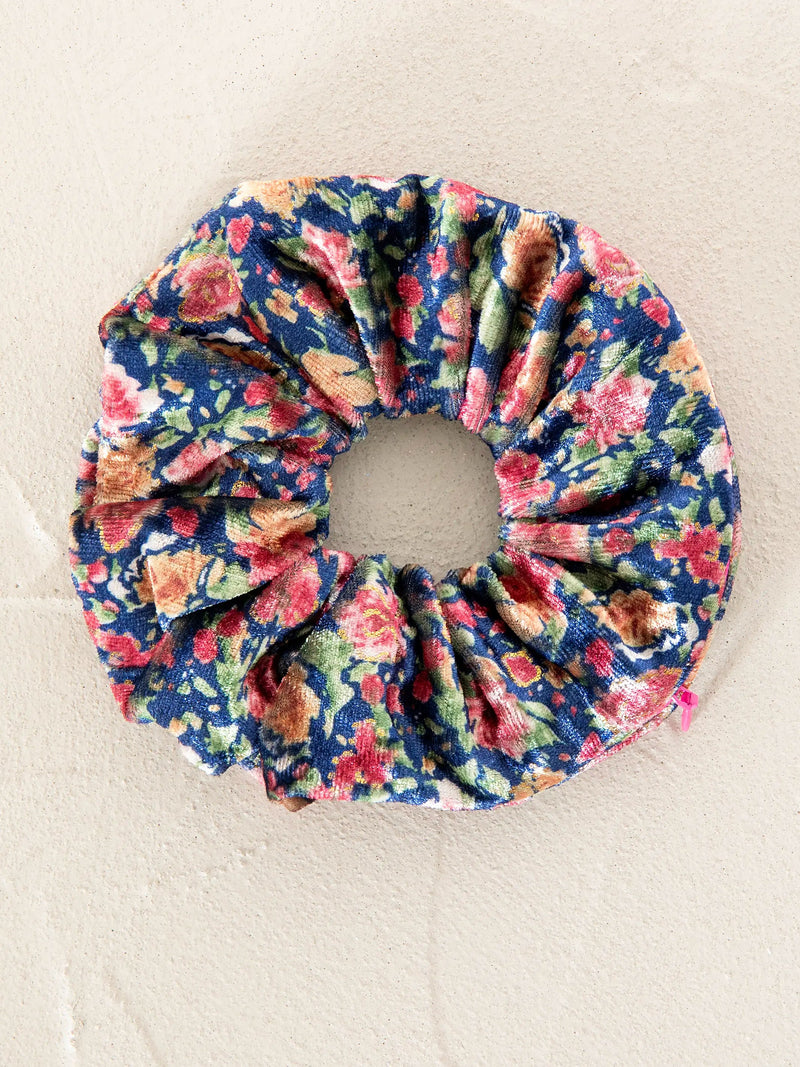 Natural Life® Hideaway Scrunchie - Navy Pink Roses