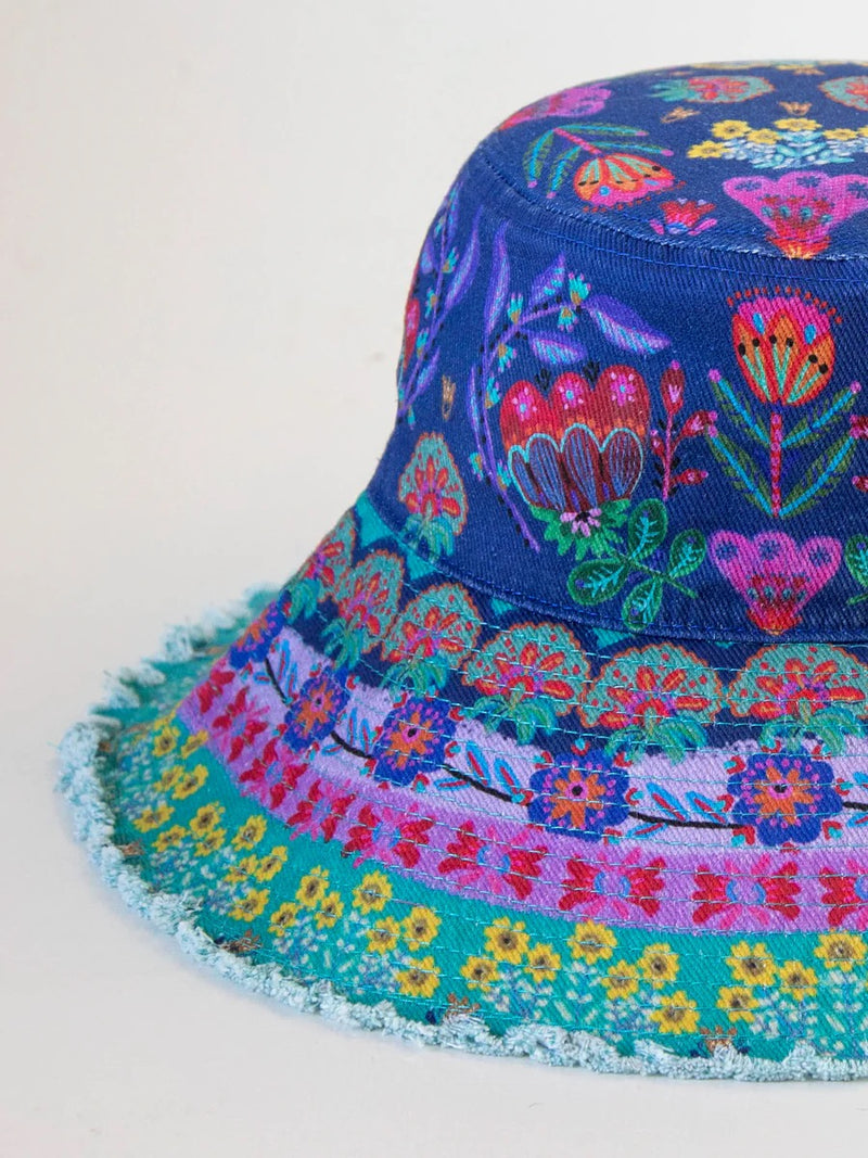 Natural Life Sandy Days Bucket Hat - Teal Folk Border