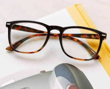 Peepers Readers - Domino - Black/Tortoise (with Blue Light Focus™ Eyewear Lenses)