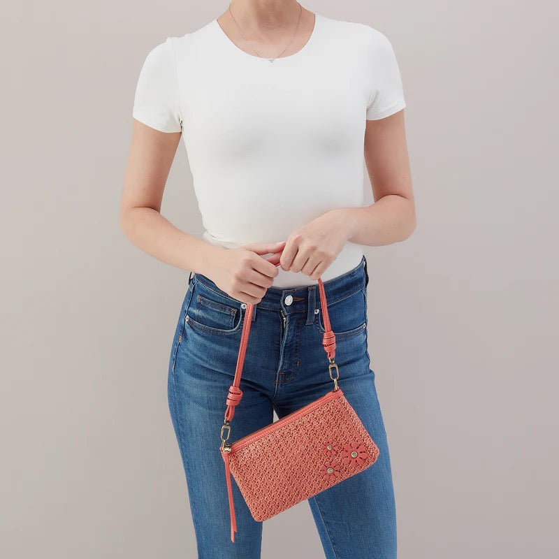 HOBO Darcy Crossbody Purse - Woven Straw | Wild Rose Woven Straw