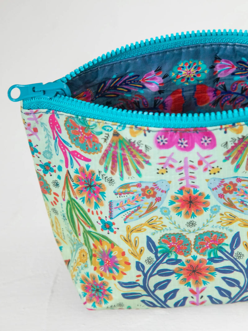 Natural Life® Small Recycled Zipper Pouch - Cream Floral