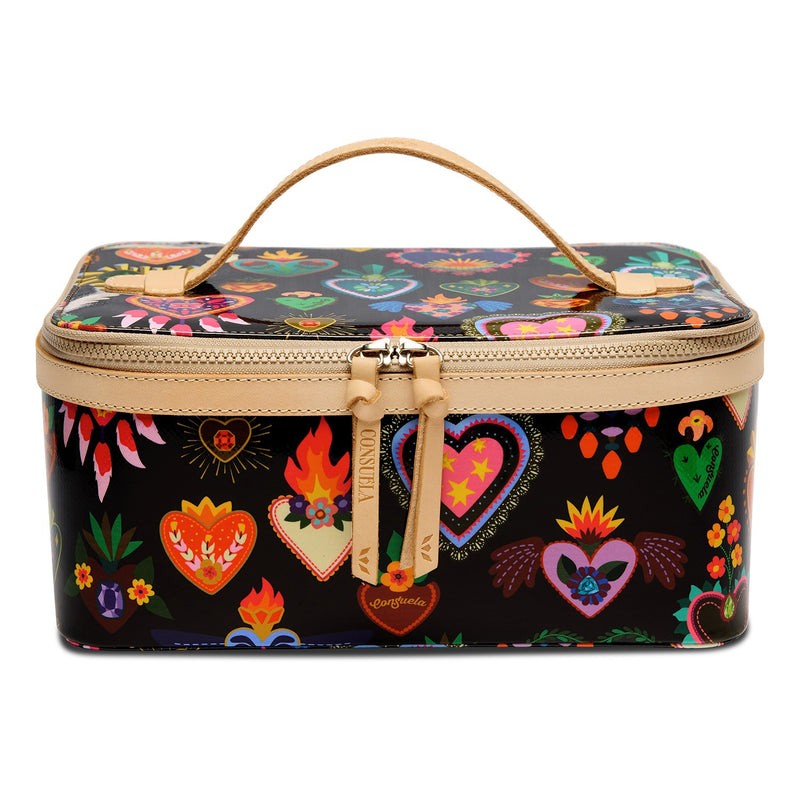 Train Case, Vida