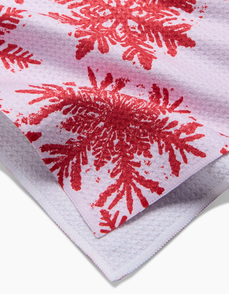Geometry - Snowy Days Red