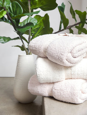 BAREFOOT DREAMS - CozyChic® Throw