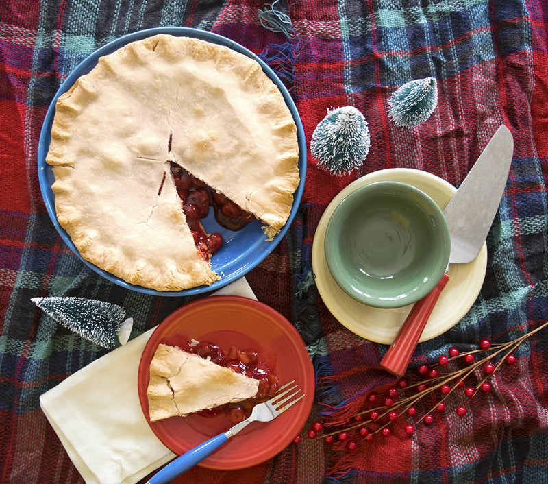 Fiesta® 10-Inch Deep Dish Pie Baker
