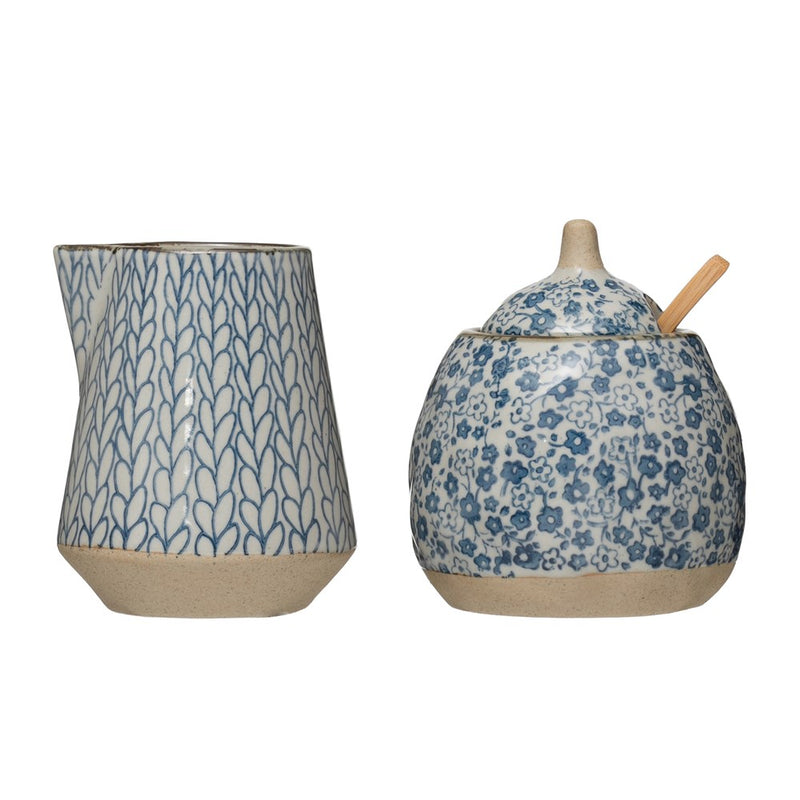 Creative Co-op Hand-Painted Stoneware 8 oz. Creamer, Blue & White