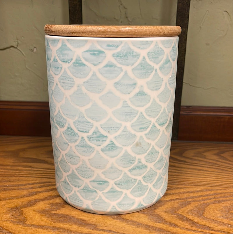 Creative Co-op Ceramic Jar with Bamboo Lid (Mermaid Scales)